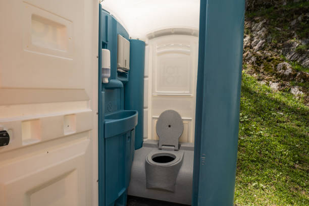 Best Wedding porta potty rental  in Fairchild Af, WA